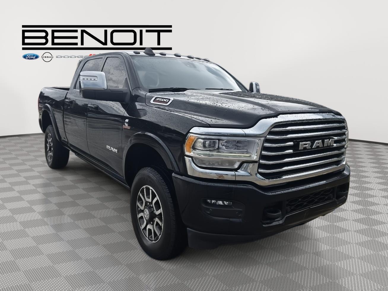 2024 Ram 3500 Longhorn photo 3