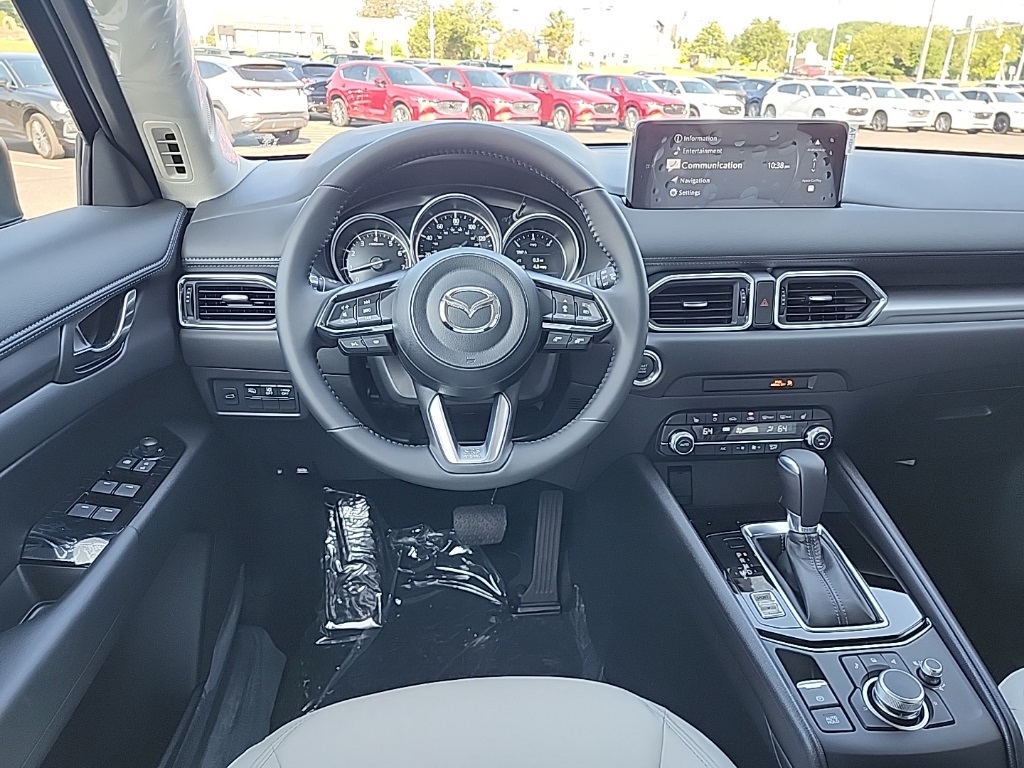2025 Mazda CX-5 2.5 S Preferred photo 6