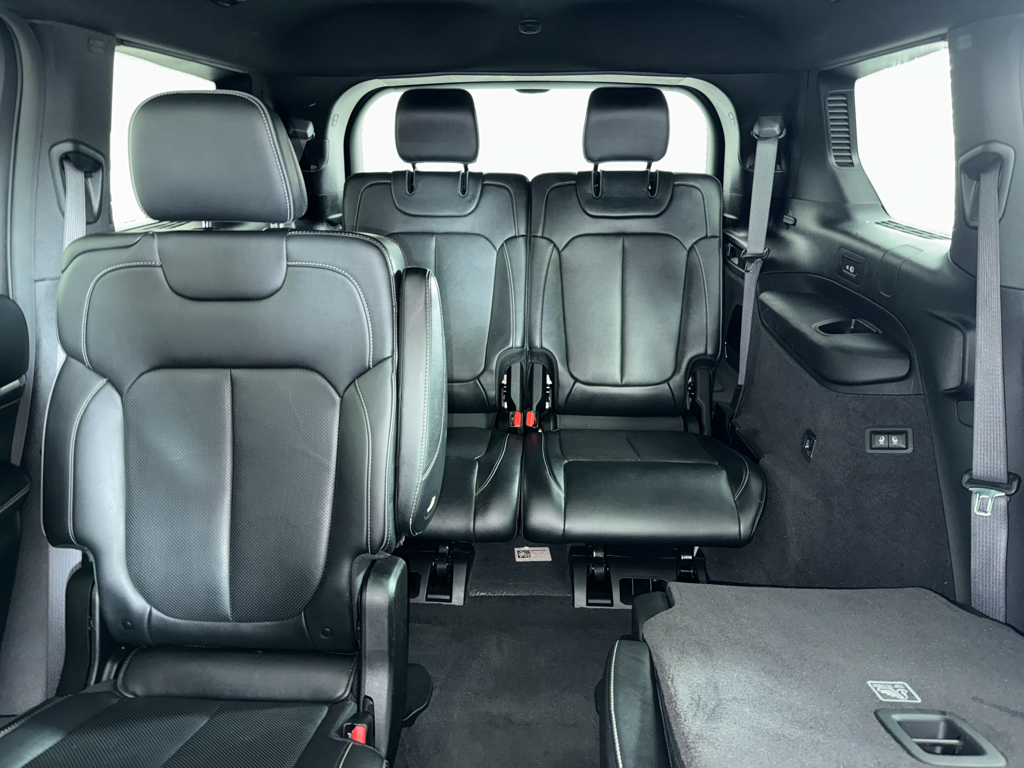 2021 Jeep Grand Cherokee Overland photo 5