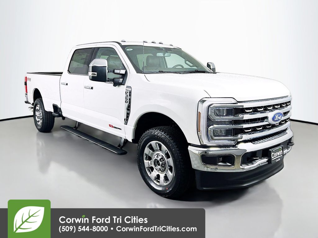 2026 Ford F-350 Super Duty King Ranch's photo