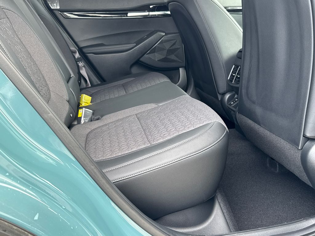 2025 Kia Seltos S photo 15
