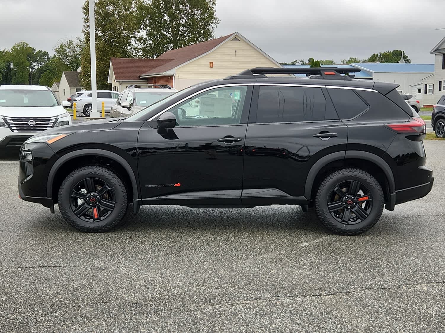2026 Nissan Rogue SV photo 4