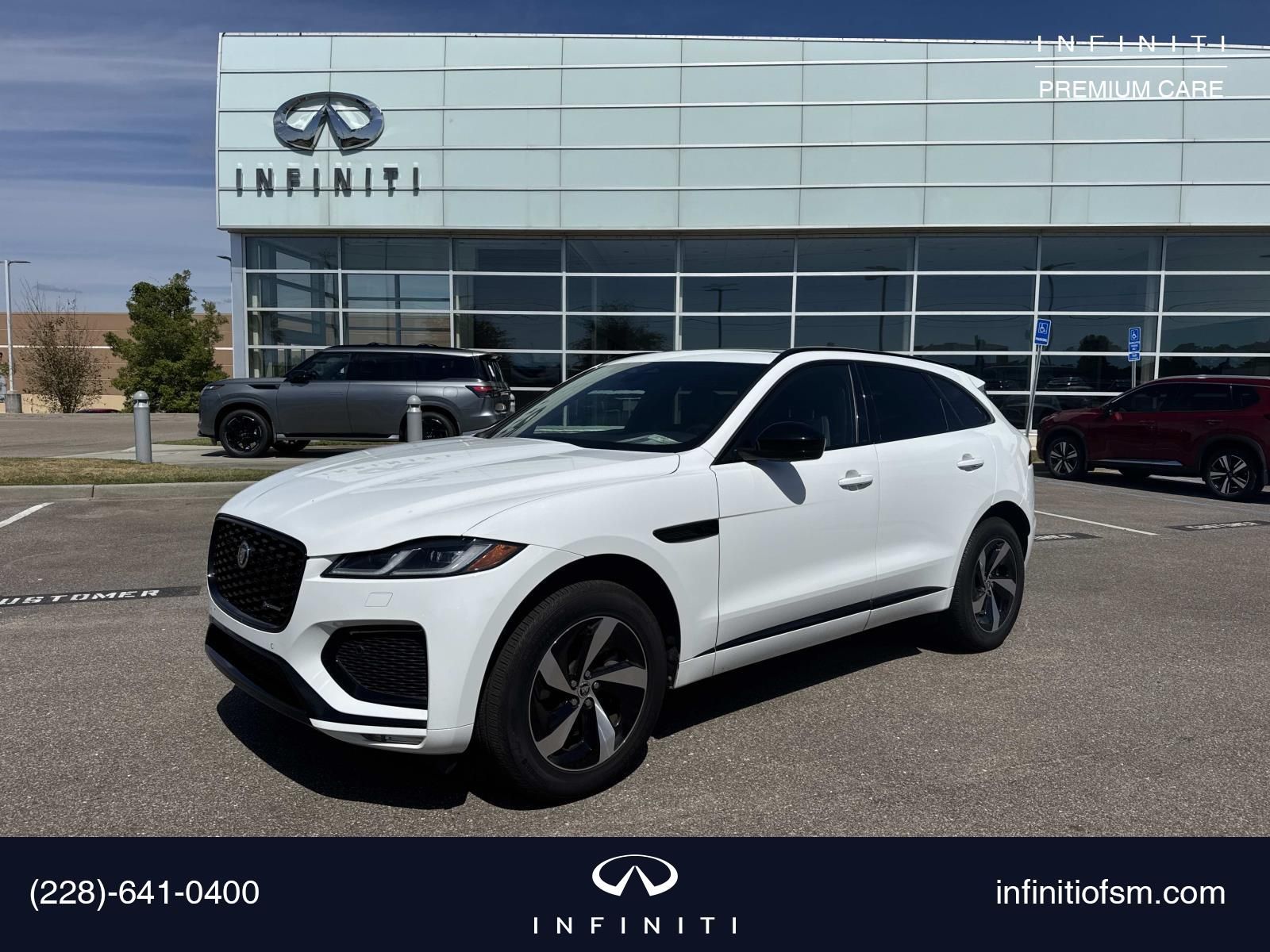 2024 Jaguar F-PACE R-Dynamic S's photo