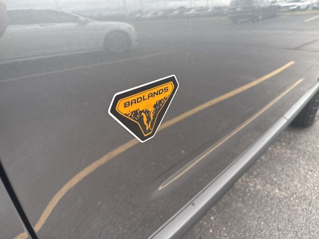 2025 Ford Bronco Sport Badlands photo 3