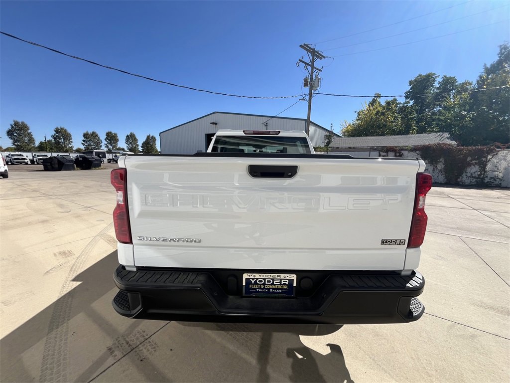 2025 Chevrolet Silverado 1500 photo 4