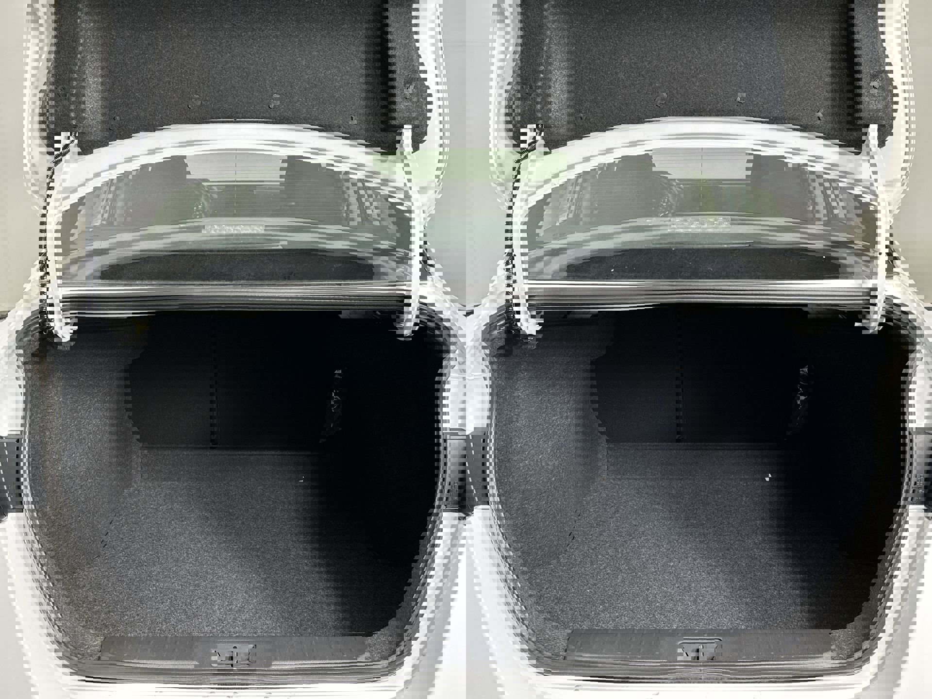 2025 Nissan Sentra S photo 24