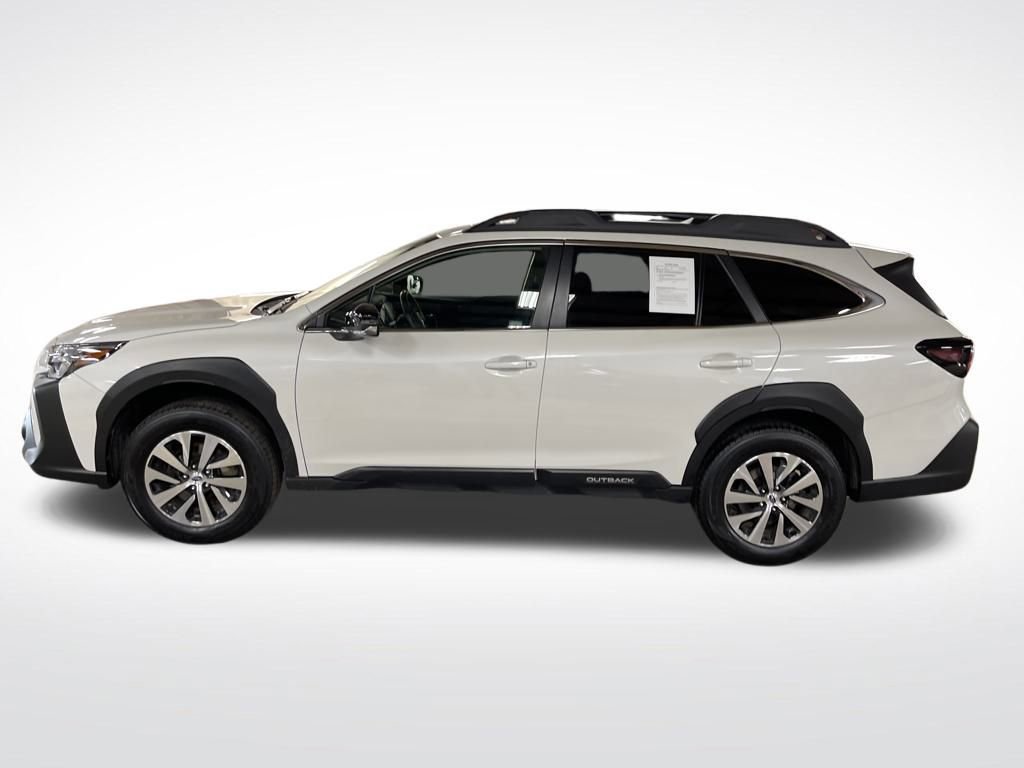 2024 Subaru Outback Premium photo 2