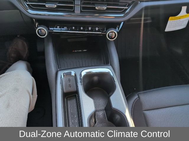 2026 Chevrolet Equinox EV 3RS photo 3