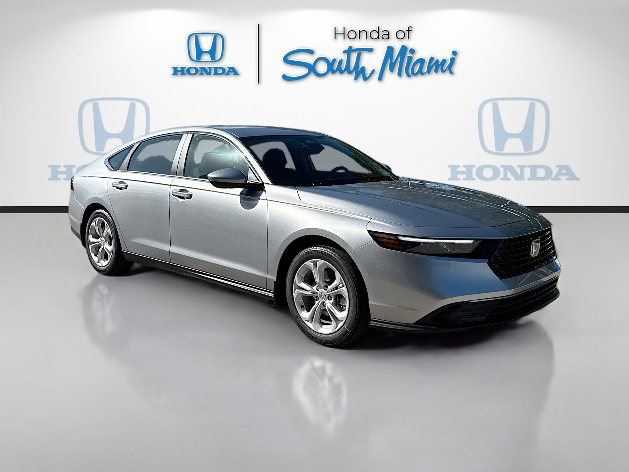 2025 Honda Accord LX's photo