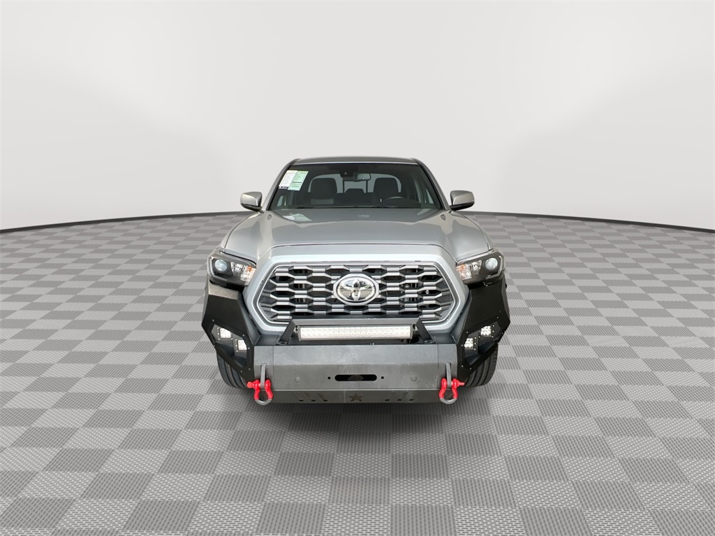 2023 Toyota Tacoma TRD Off-Road photo 3