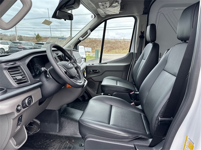2025 Ford Transit Cargo Van photo 4