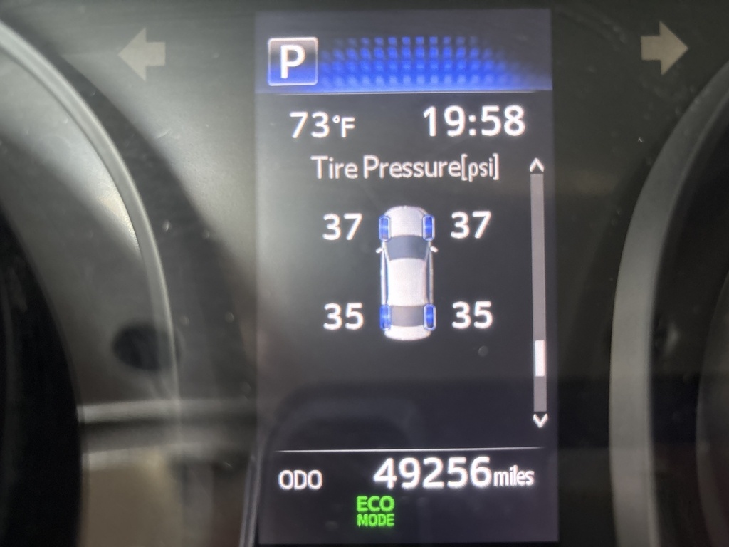 2023 Toyota Camry SE photo 26