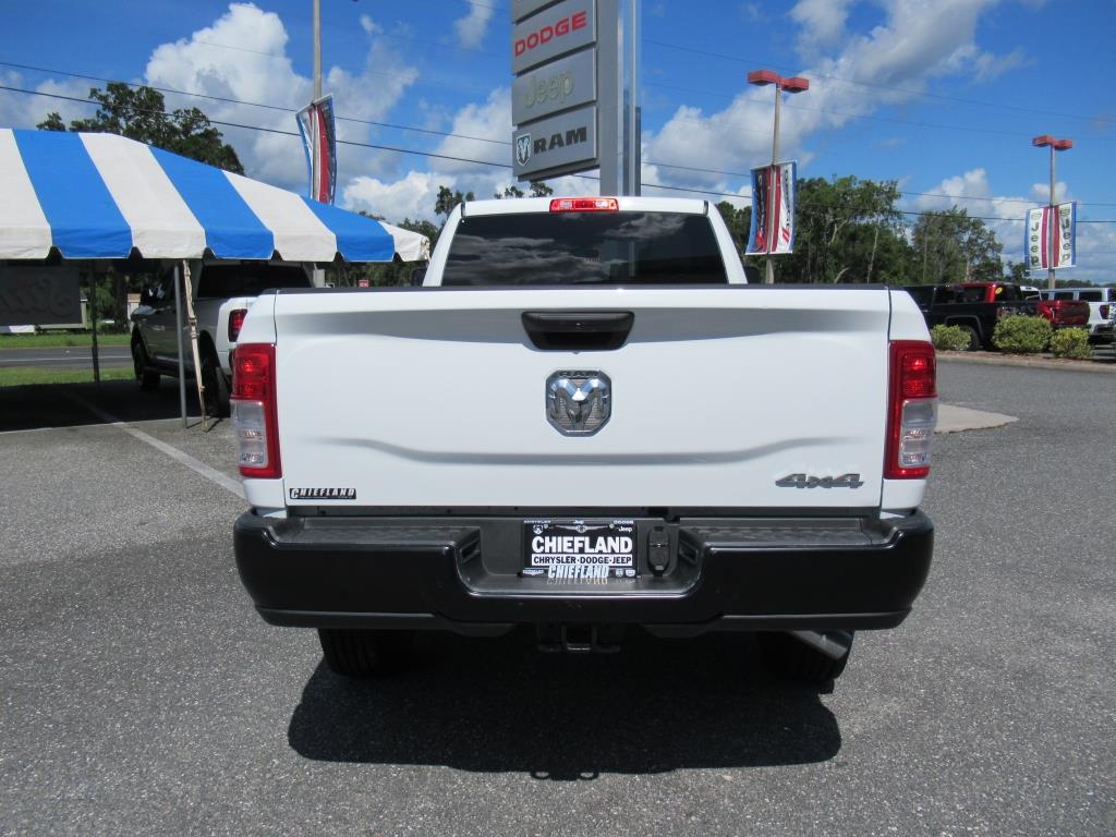 2024 Ram 2500 Tradesman photo 4