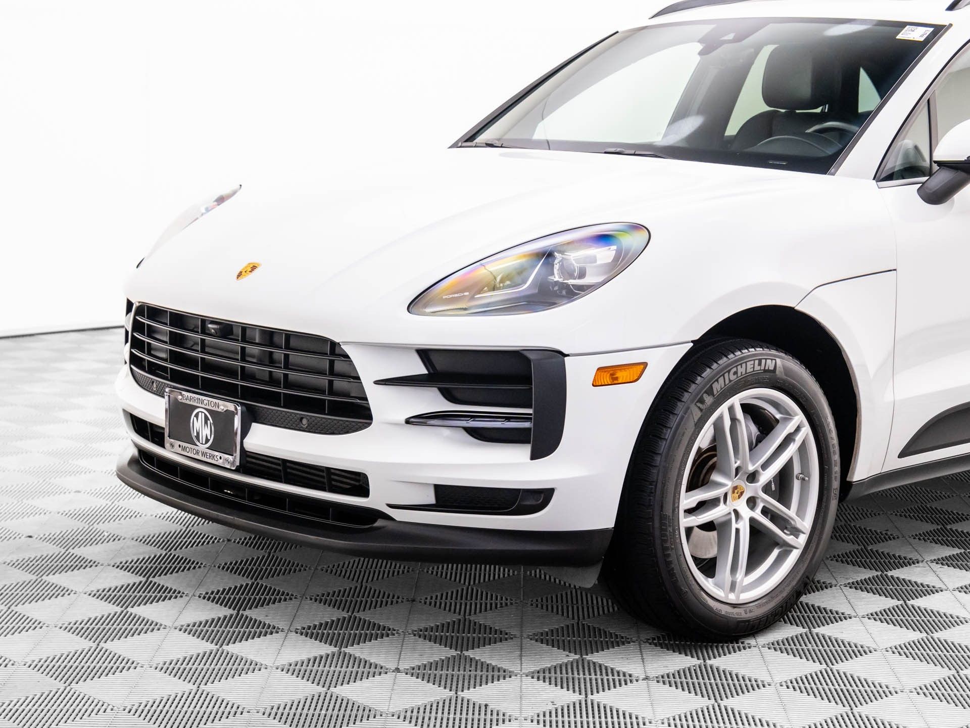 2021 Porsche Macan Base photo 33