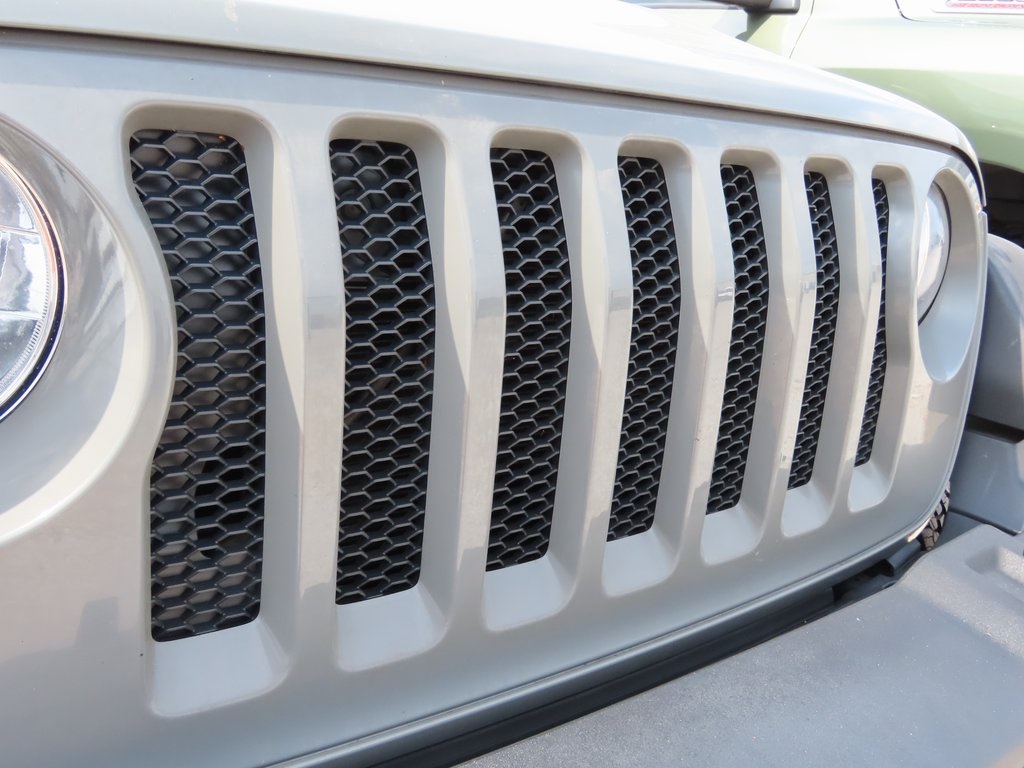 2019 Jeep Wrangler Sport S photo 2