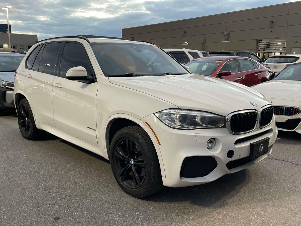 2016 BMW X5 xDrive35i's photo