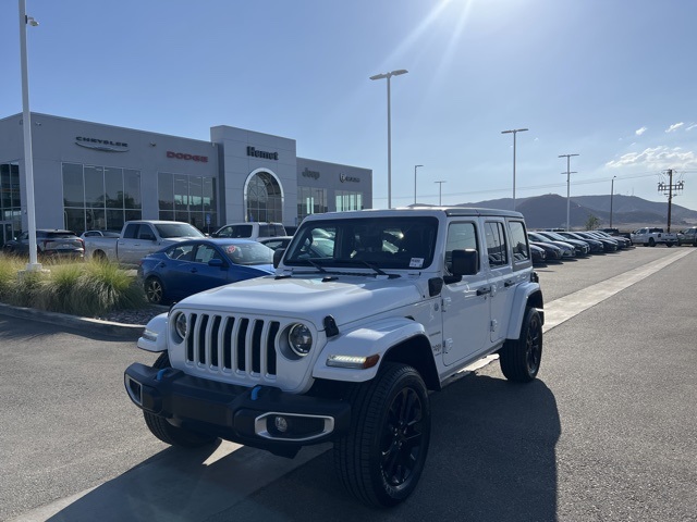 2023 Jeep Wrangler Sahara 4xe photo 3
