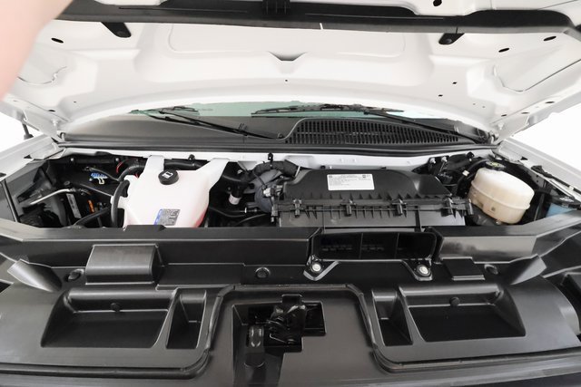 2023 Chevrolet Express Cargo Van 2500 photo 3