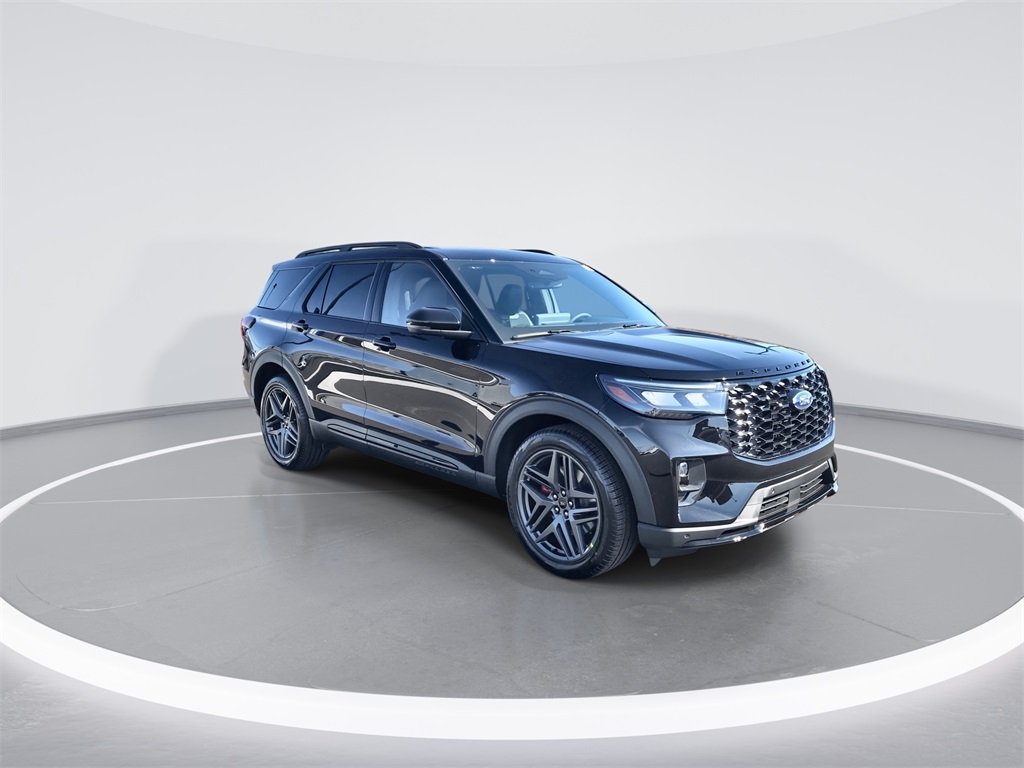 2026 Ford Explorer ST photo 2