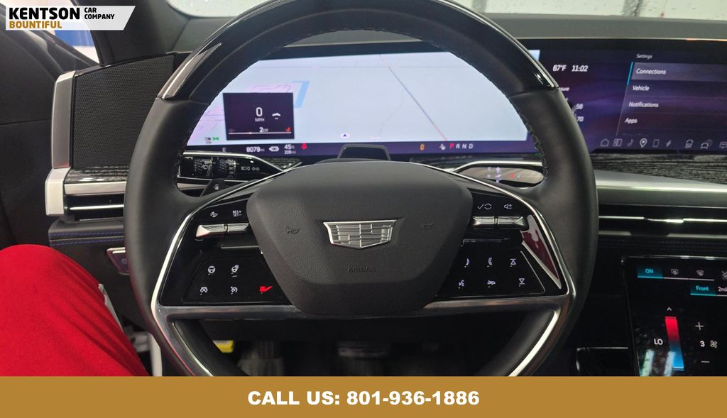 2025 Cadillac Escalade IQ Sport photo 7