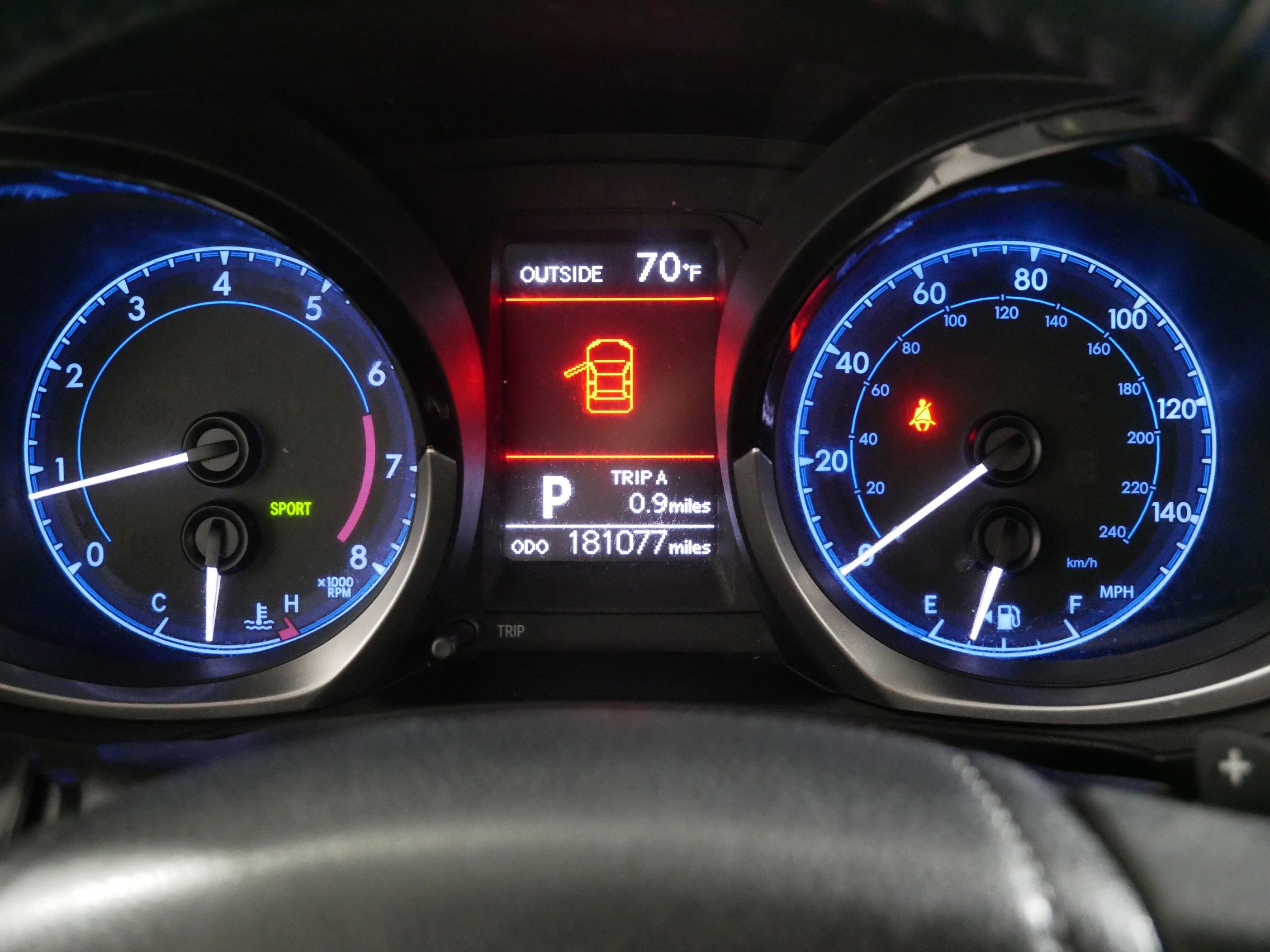 2016 Toyota Corolla S photo 21