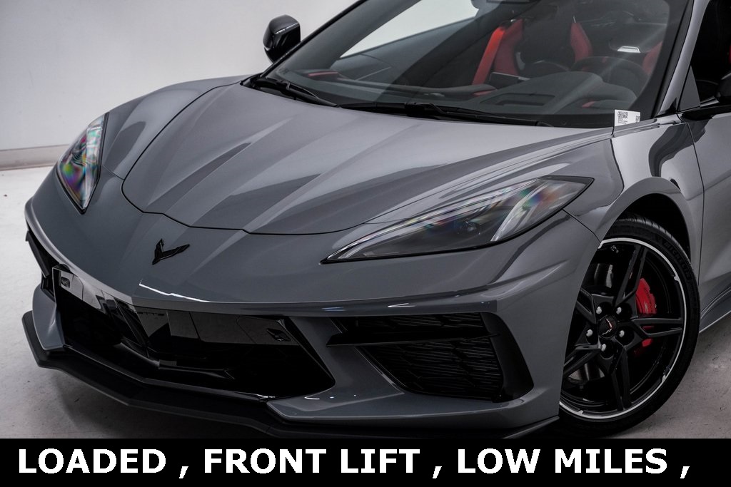 2025 Chevrolet Corvette Stingray 3LT photo 4