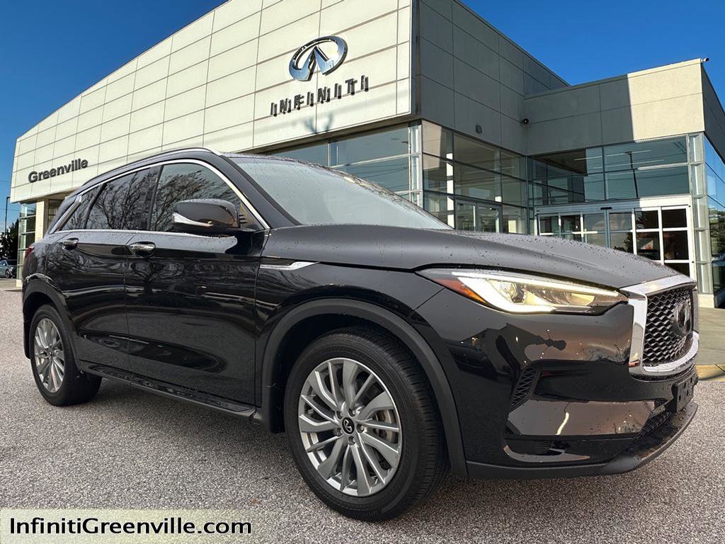 2023 INFINITI QX50 Luxe's photo