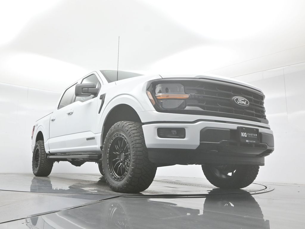 2025 Ford F-150 XLT photo 43