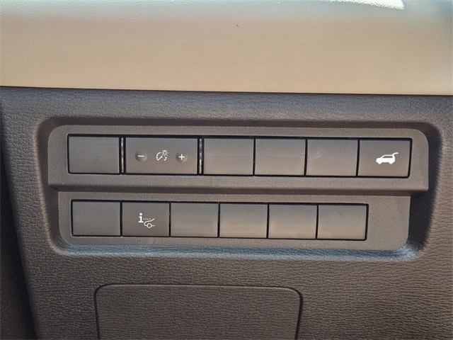 2025 Mitsubishi Outlander SEL GT photo 20