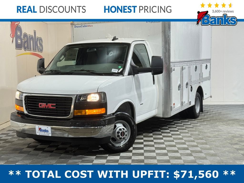 2025 GMC Savana LT's photo