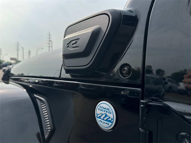 2022 Jeep Wrangler Unlimited Sahara 4xe photo 42