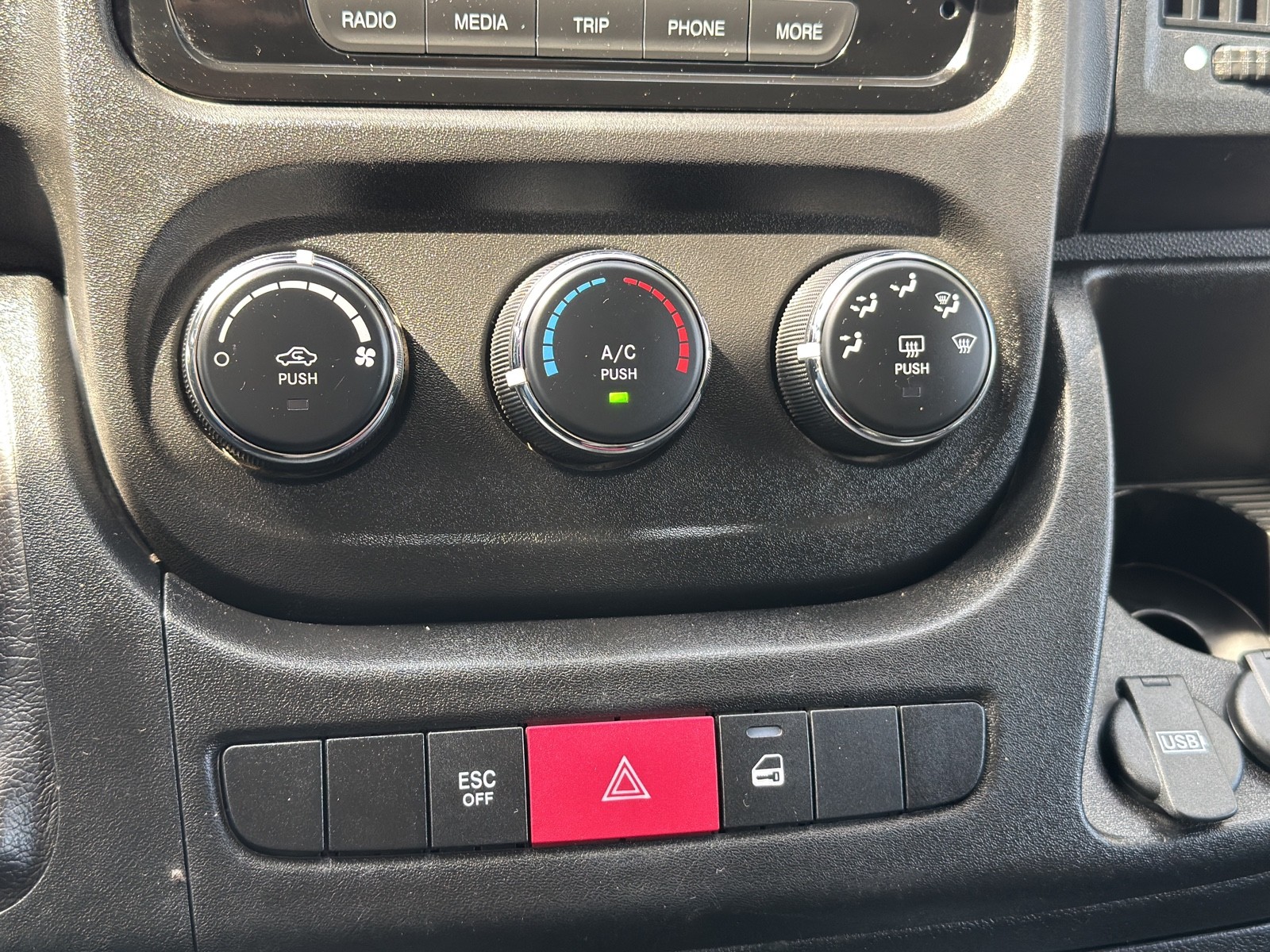 2021 Ram 3500 photo 16