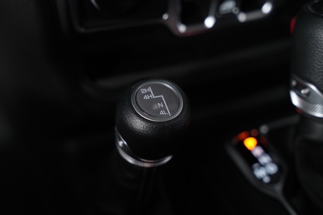 2025 Jeep Wrangler Sport S photo 13