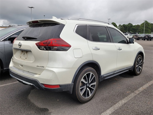 2019 Nissan Rogue SL photo 2