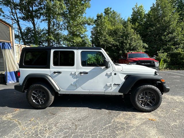 2025 Jeep Wrangler Sport S photo 4