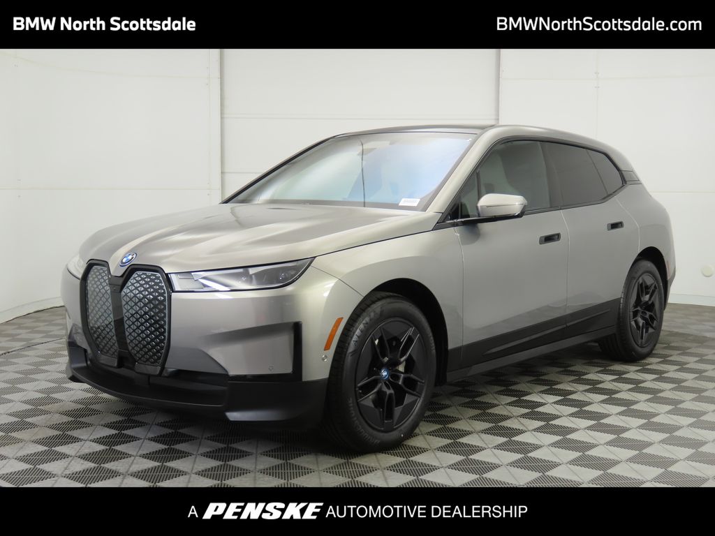 2024 BMW iX Base's photo