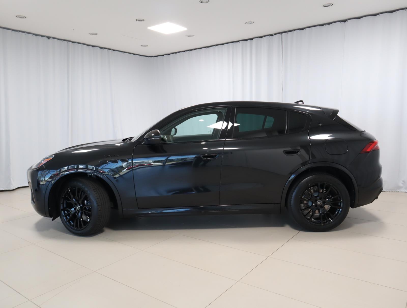 2025 Maserati Grecale Modena photo 2
