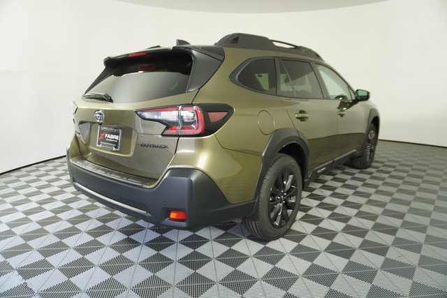 2025 Subaru Outback Onyx Edition photo 2