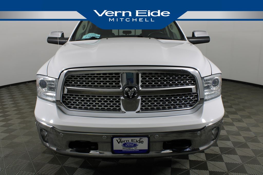 2018 Ram 1500 Laramie photo 2