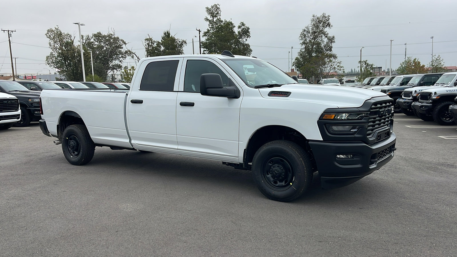2025 Ram 2500 Tradesman photo 6