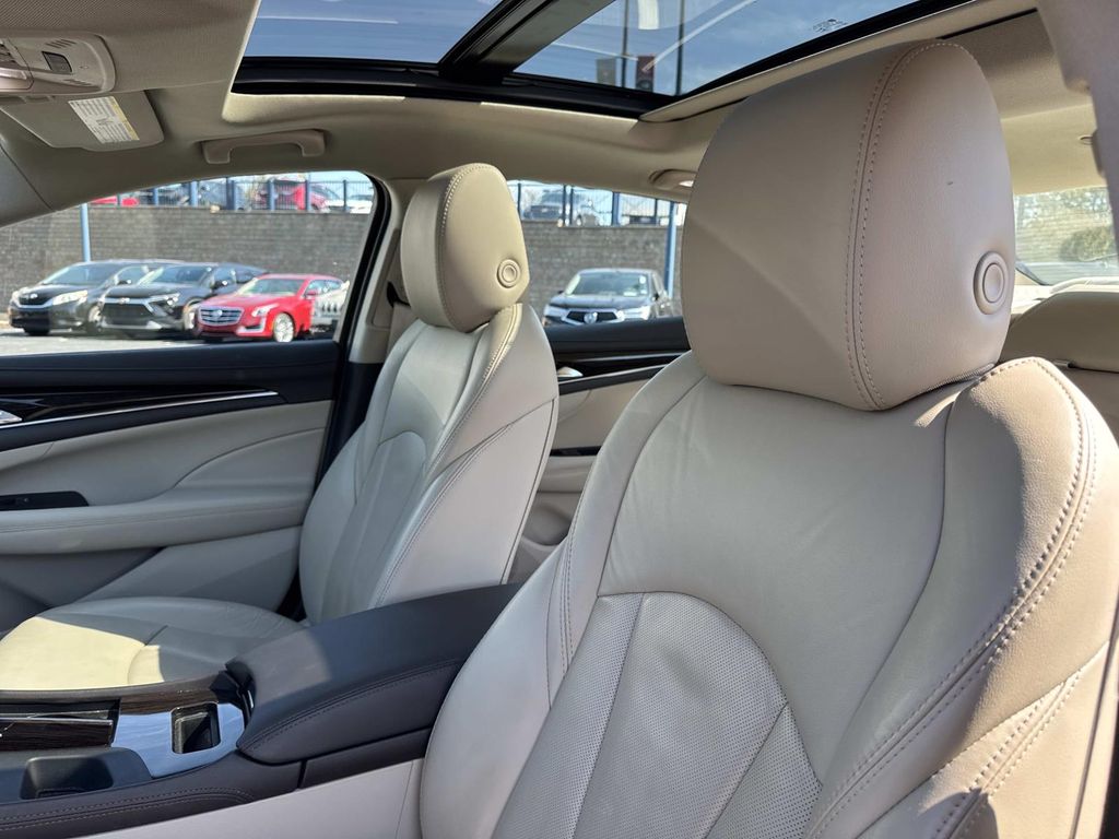 2017 Buick LaCrosse Premium I photo 14