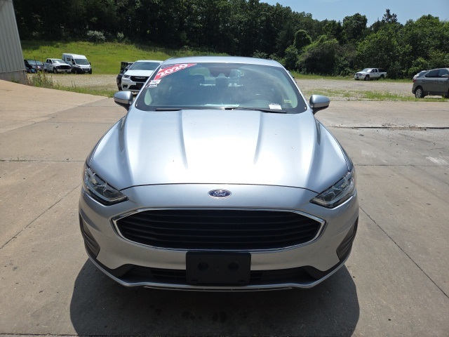 2020 Ford Fusion S photo 2