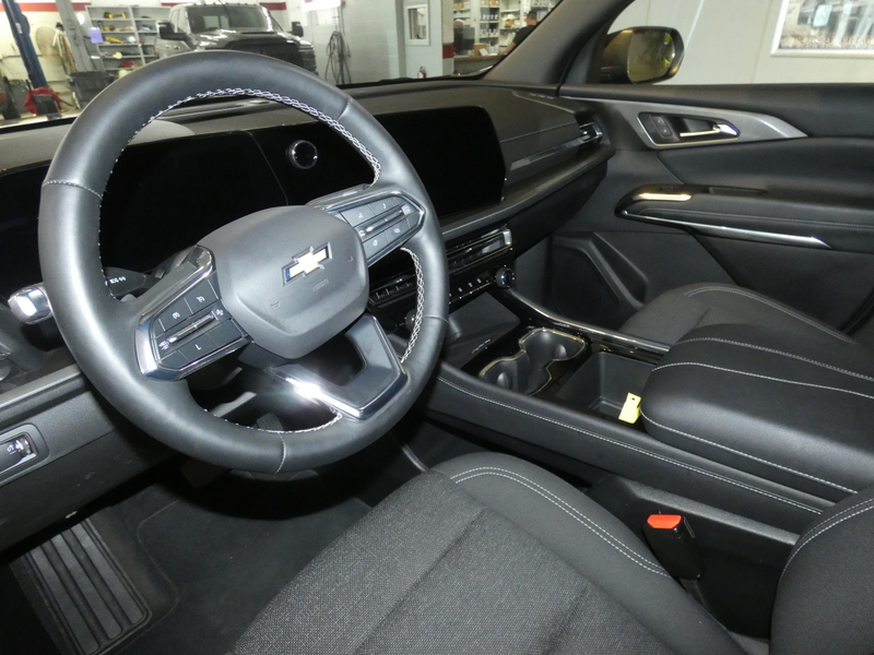 2025 Chevrolet Traverse 1LT photo 6