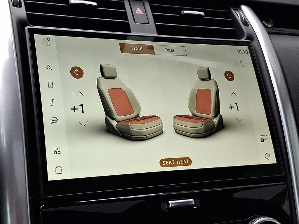 2025 Land Rover Discovery S photo 16