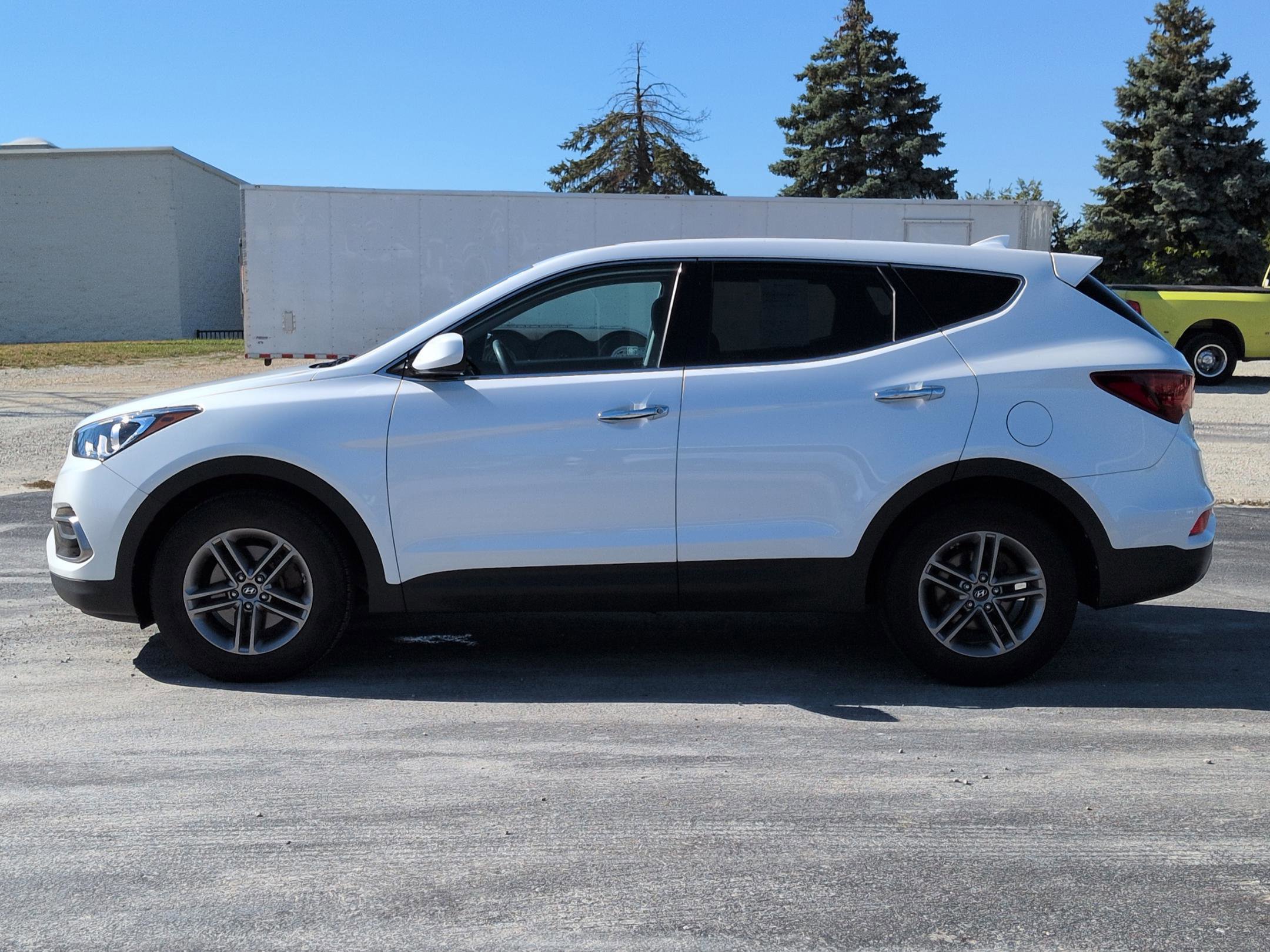 2017 Hyundai Santa Fe Sport photo 4