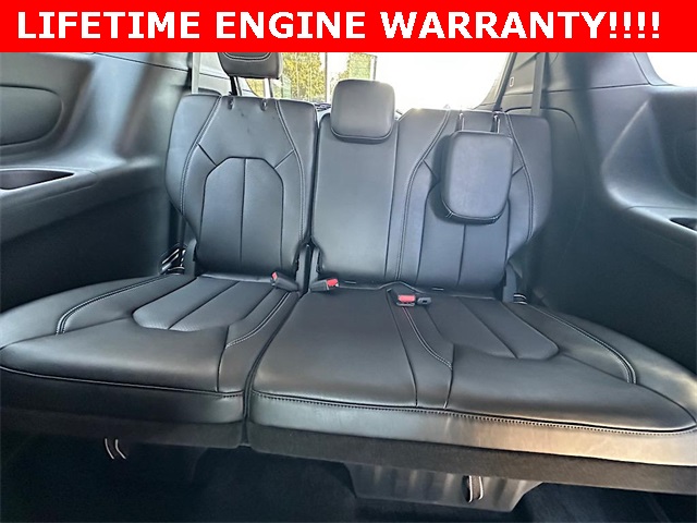 2026 Chrysler Pacifica photo 15