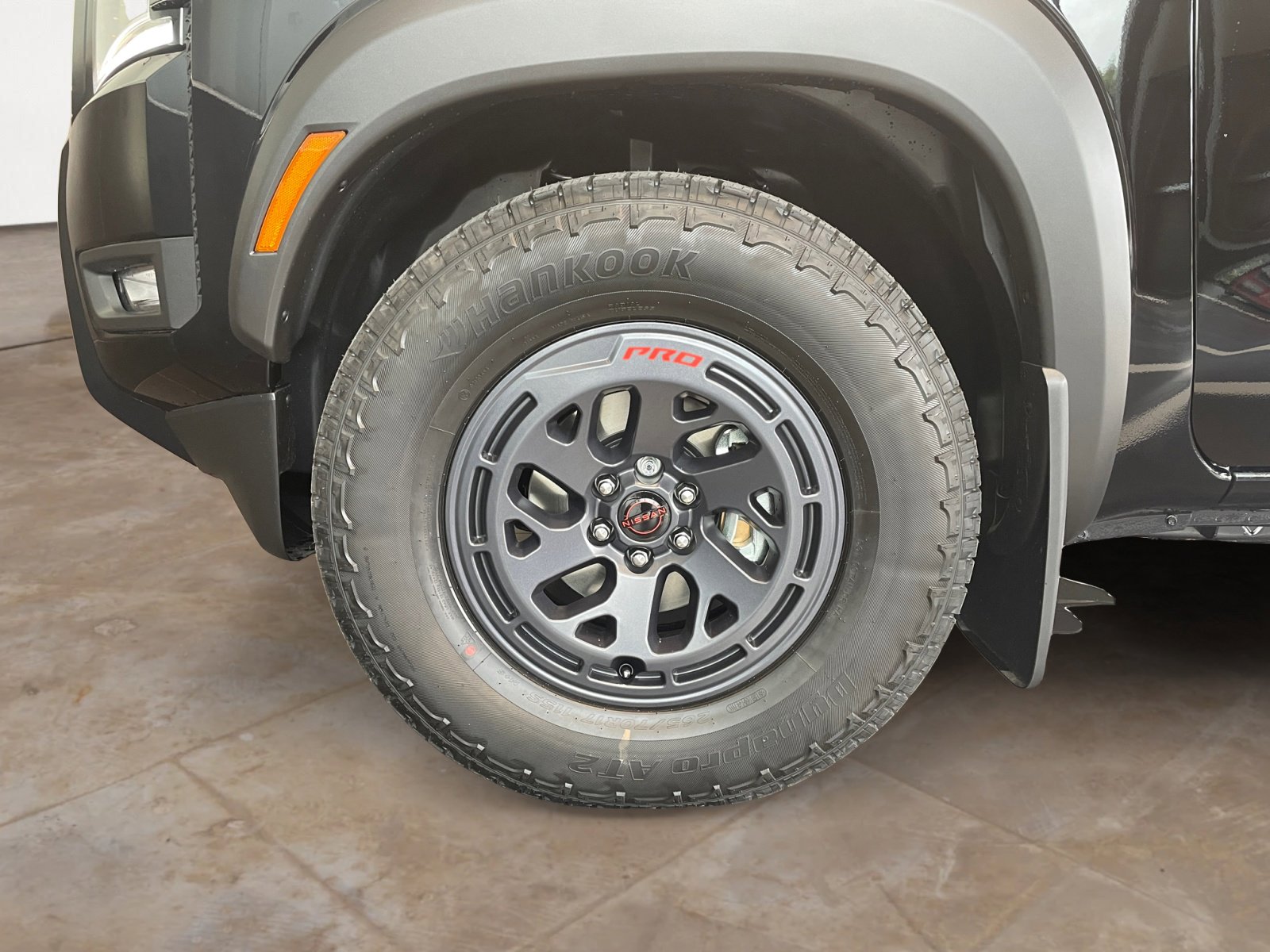 2025 Nissan Frontier PRO-X photo 17
