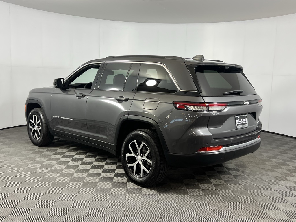 2024 Jeep Grand Cherokee Limited photo 6
