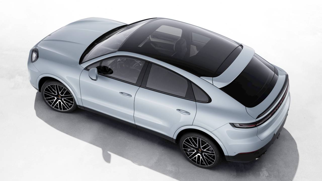 2026 Porsche Cayenne Coupe photo 4