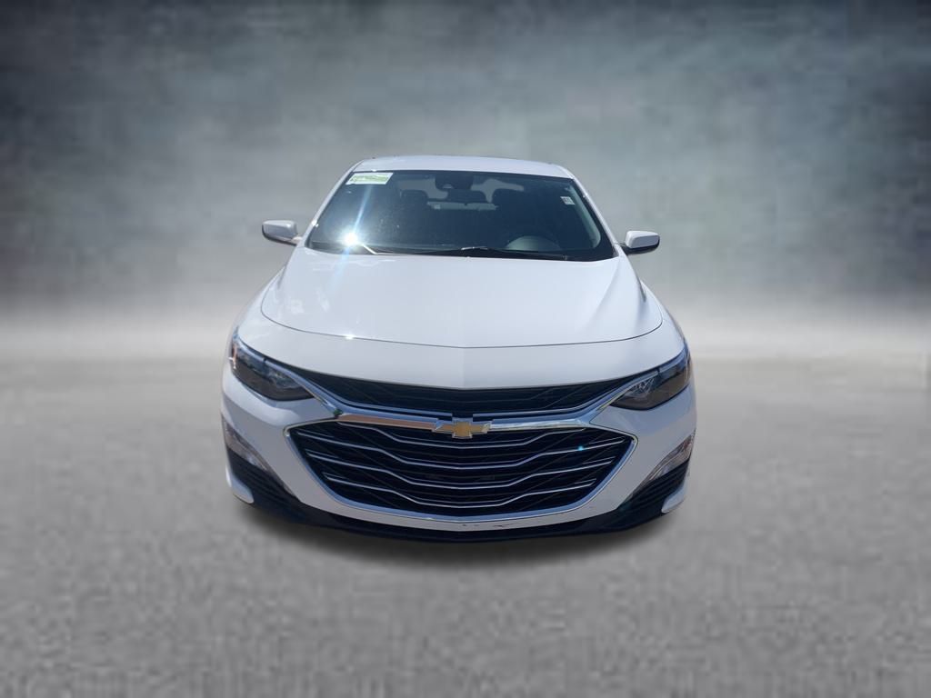 2023 Chevrolet Malibu 1LT photo 2